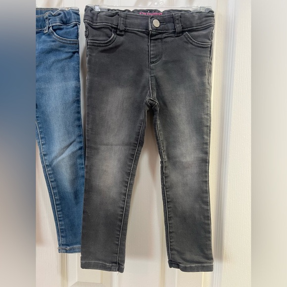 3 pairs The Children’s Place Denim Legging Jeans Size 4T - Picture 6 of 10